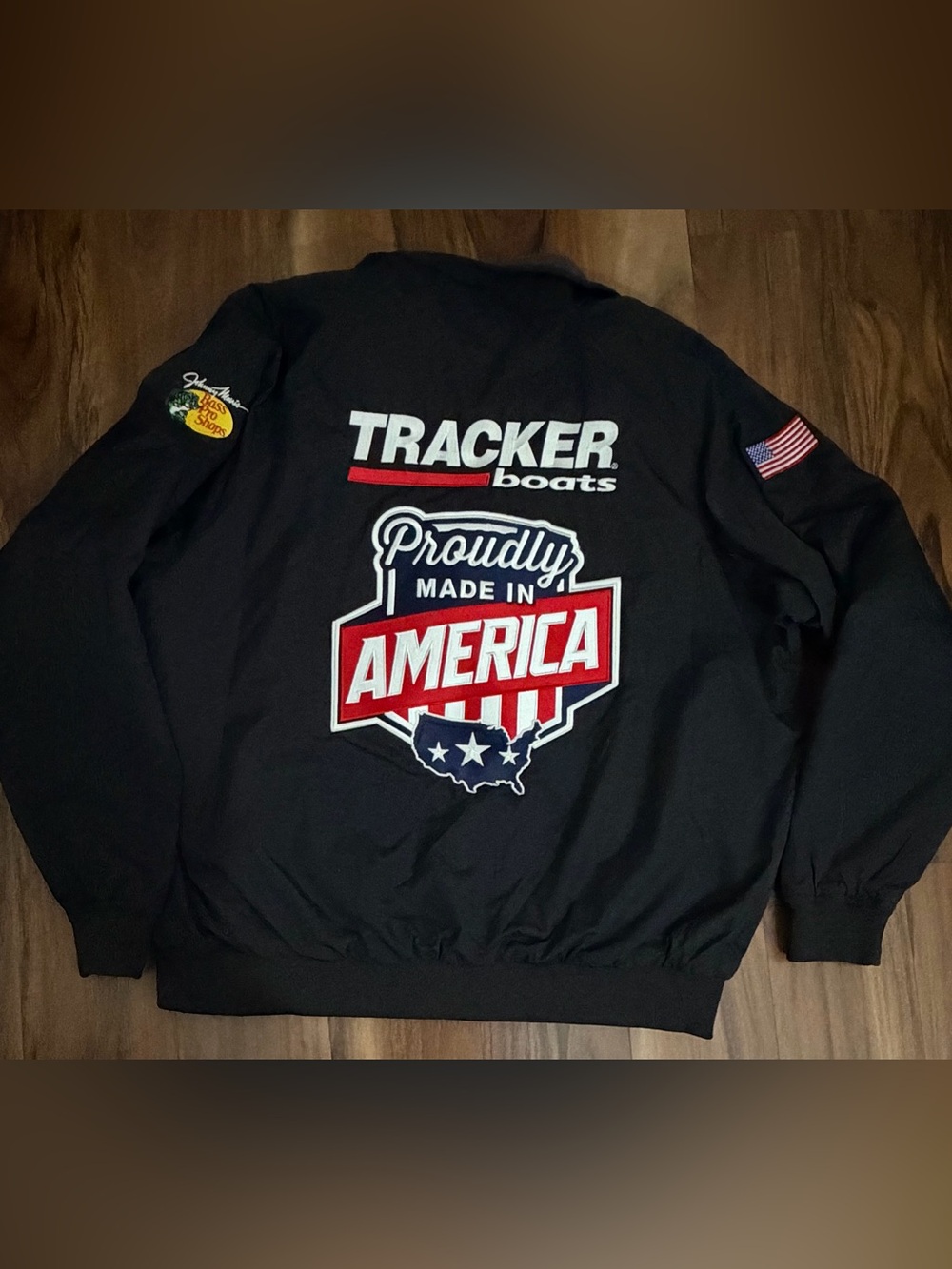 Bass Pro Shops Tracker Boats Johnny Morris Rare Mens Jacket XL